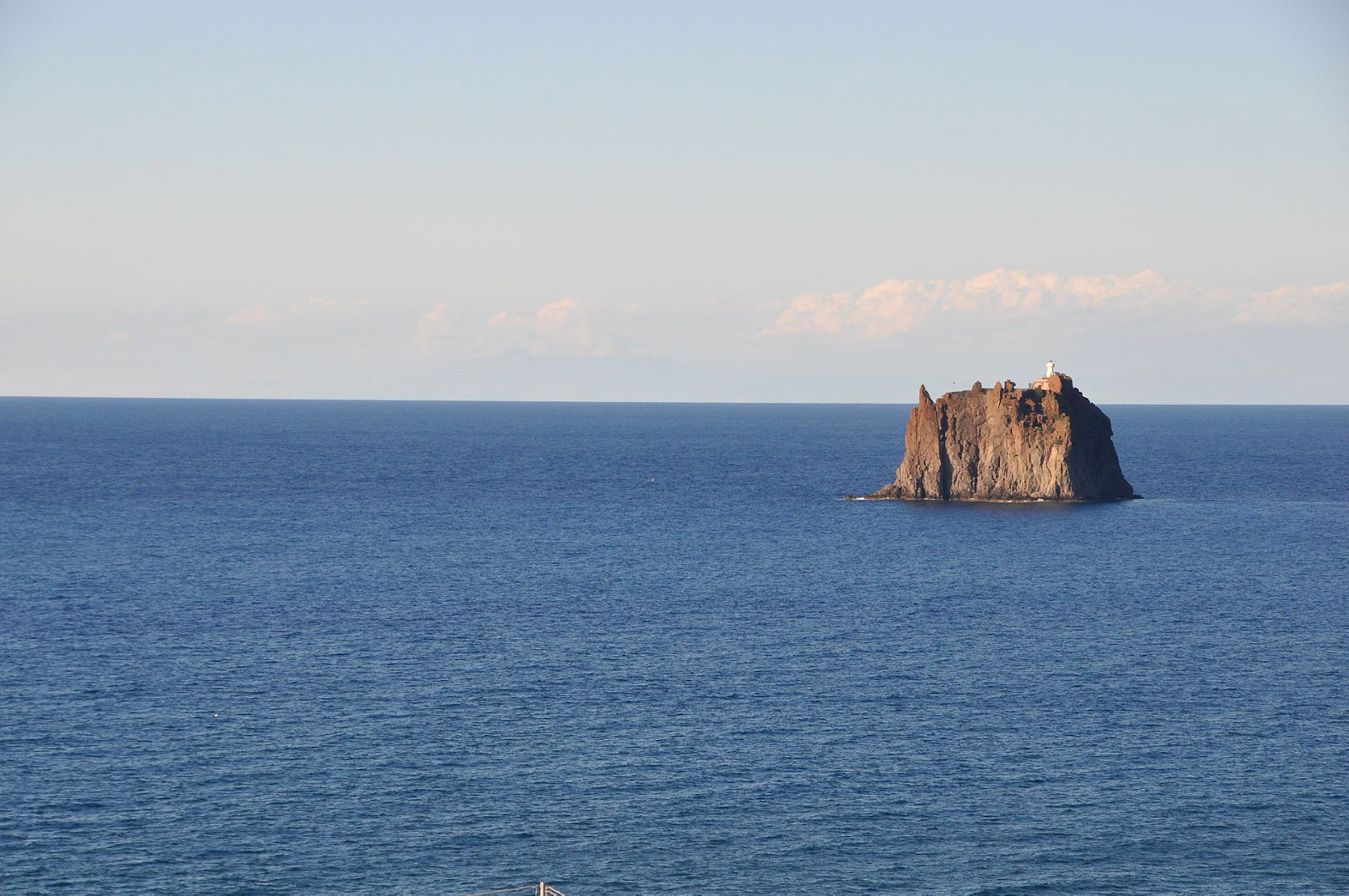Stromboli (Photo license: CC BY 2.0)